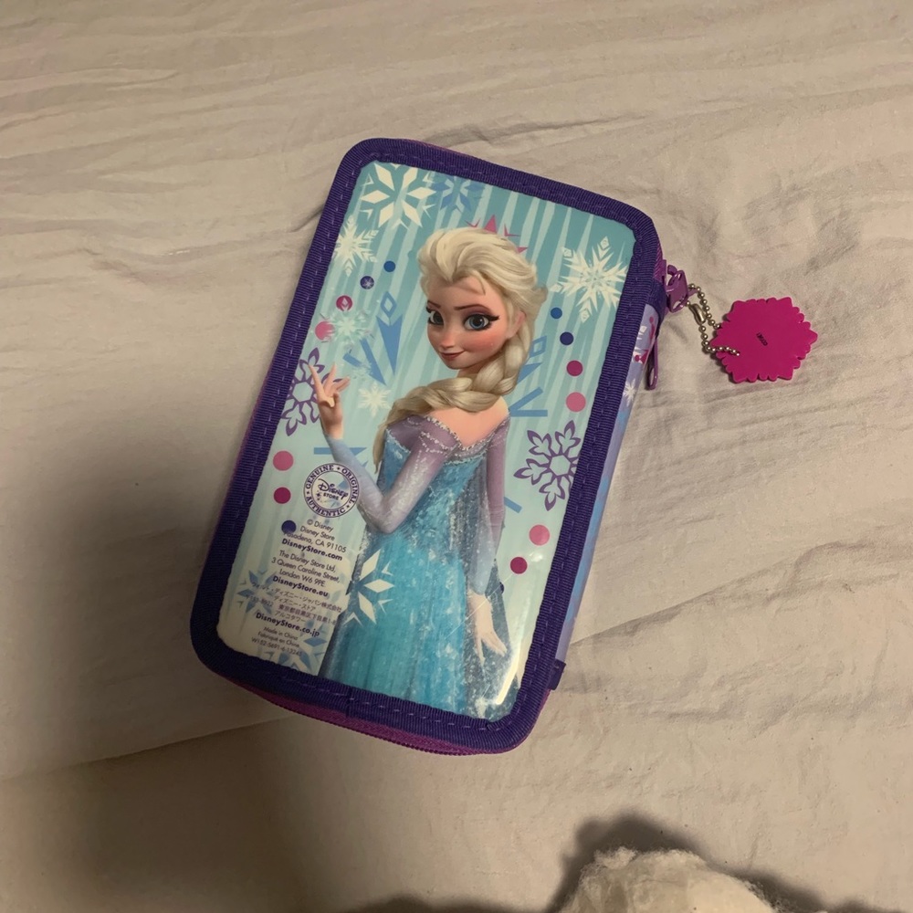 Frozen Coloring Set - Picture 2 of 5